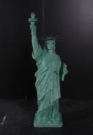 Statue of Liberty (JR 130048 )
