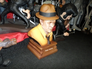 Frank Sinatra bust (JR 289) 