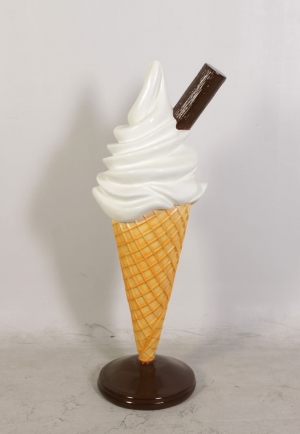 Standing Waffle Cone Plain with a Flake 4ft (JR 0045p)