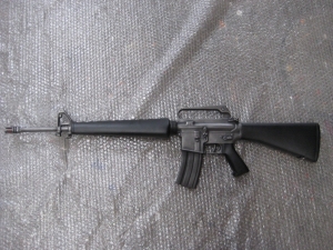 Replica M16 - Gun (JR RR004)