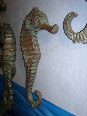 Seahorse 24" - Bronze Wall Decor (JR 140054R)