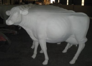 Cow - Smooth White head up without horns (JR SB006)