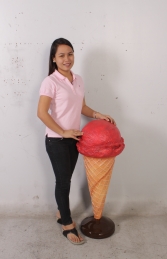 Standing Ice Cream Small - Strawberry 3ft (JR 130017s) - Thumbnail 03