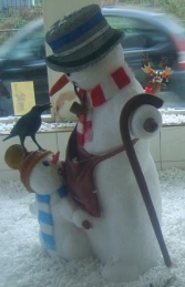 Snowman with Child and Bird 5ft (JR 1854) - Thumbnail 02