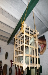 Baby T Rex in Cage (JR R-196) - Thumbnail 03
