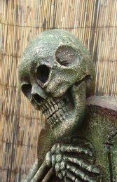 Tombstone - Skeleton (JR 2496) - Thumbnail 03
