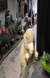 Merino Sheep - Curious (JR 110047) - Thumbnail 03