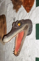 Alligator Head Resin (JR 2331) - Thumbnail 03