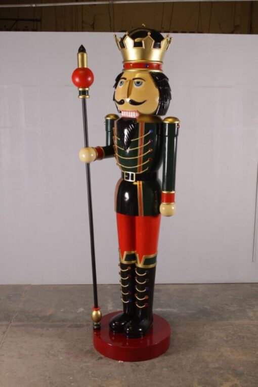 NUTCRACKER 12FT SCEPTURE IN RIGHT HAND - JR 130091