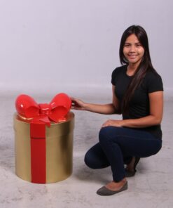 Alternative view of Gift Box in Gold with Red Ribbon | JR 150241