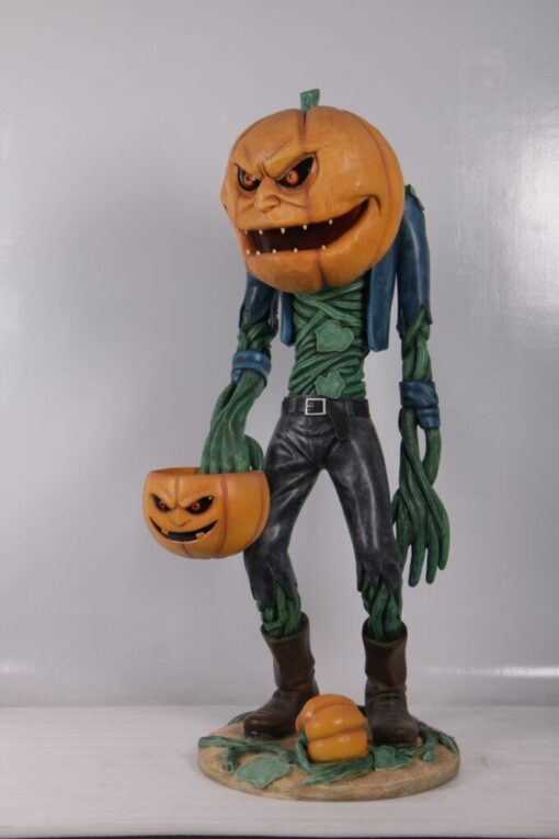 SCARY PUMPKIN MAN WITH CANDY HOLDER JR 200009