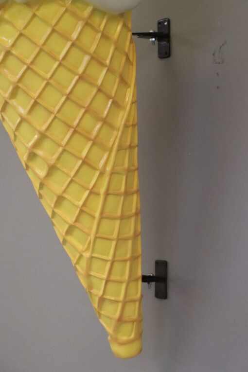 WHIPPY ICE CREAM HANGING 4FT WITHOUT FLAKE JR 0054 - Image 2