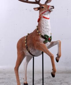 Reindeer - Rearing on Stand | JR 140002