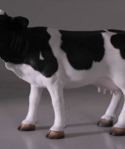 Alternative view of Fresian Counter Top Cow  | JR 090056