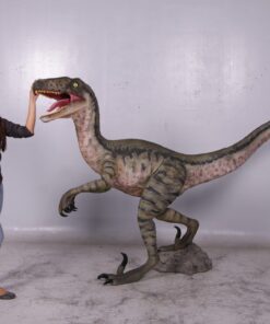 Alternative view of Velociraptor | JR 110015