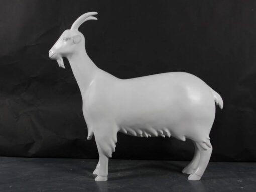 GOLDEN GUERNSEY GOAT JR 190111 - Image 3