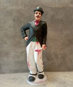 Scary Man with Knife | JR 3631
