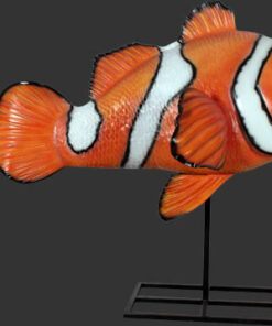 Alternative view of Giant Clown Fish on Stand | JR 100088