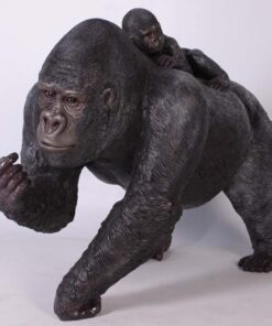 Female Gorilla 100050