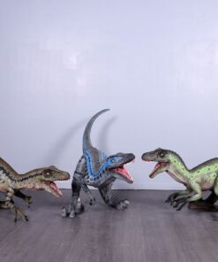 Alternative view of Velociraptor Steel Claws | JR 230020