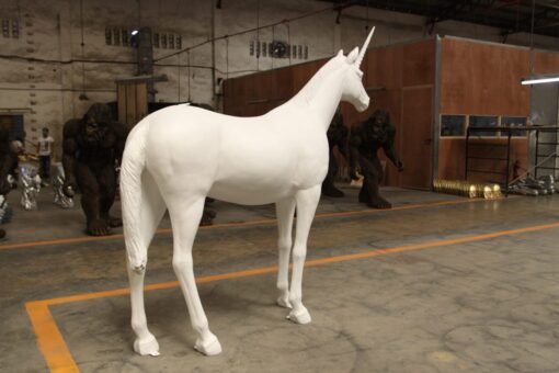 UNICORN LIFESIZE JR 180143 - Image 2