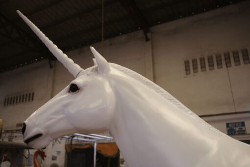 UNICORN LIFESIZE JR 180143 - Image 12