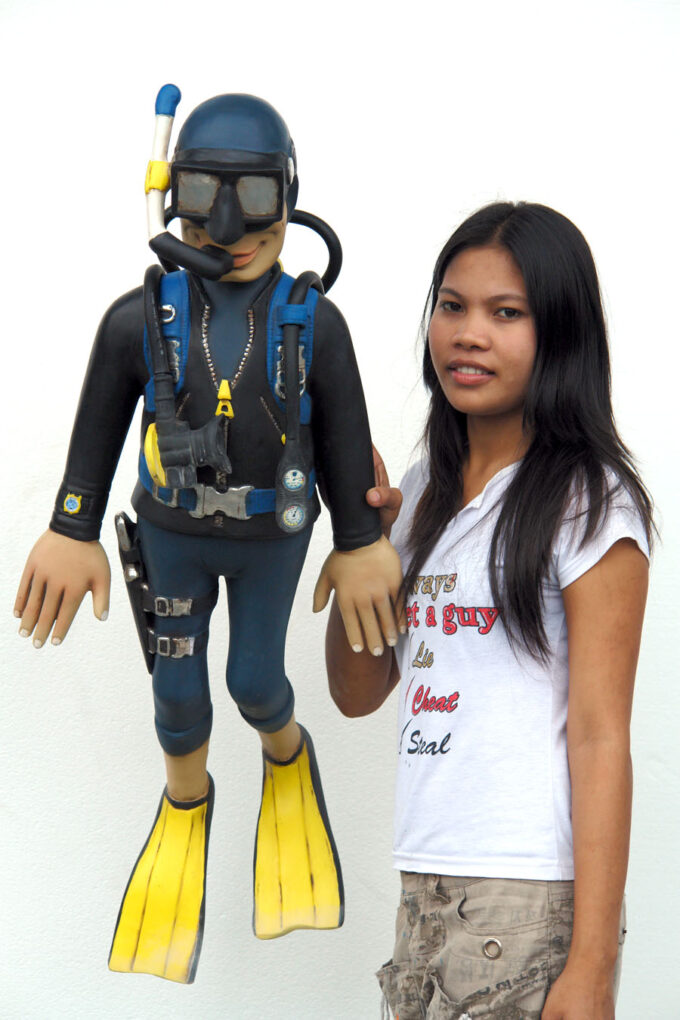 Diver - Swimming | JR FX - Image 2