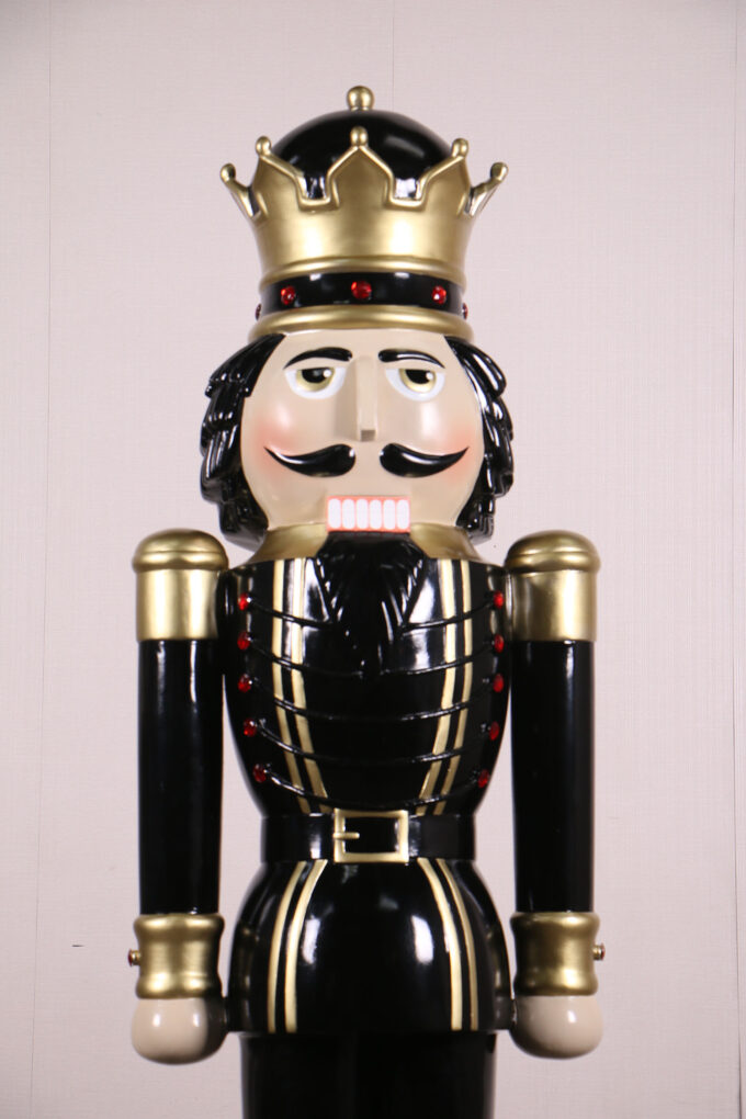 110013 black and gold noel et noir 6.5ft nutcracker king
