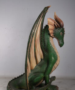 Alternative view of Green Sitting Dragon | JR 170237