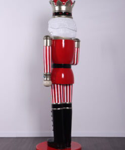 210111 nutcracker king with candy sceptre