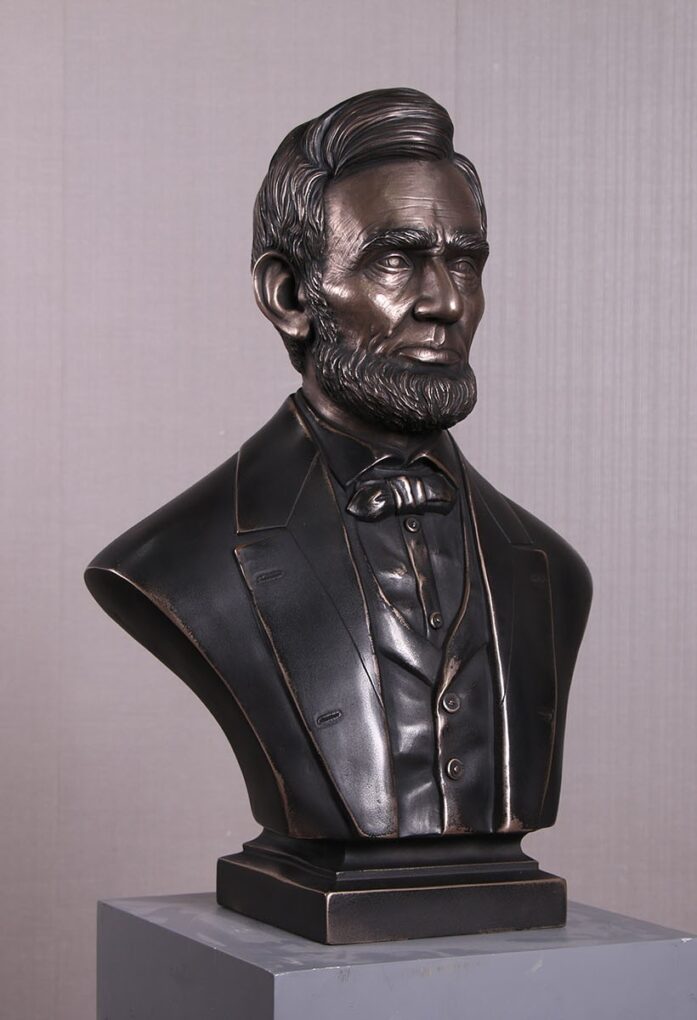 Abraham Lincoln Bust | JR 260016 - Image 3