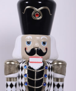 190077CheckeredBlackWhite